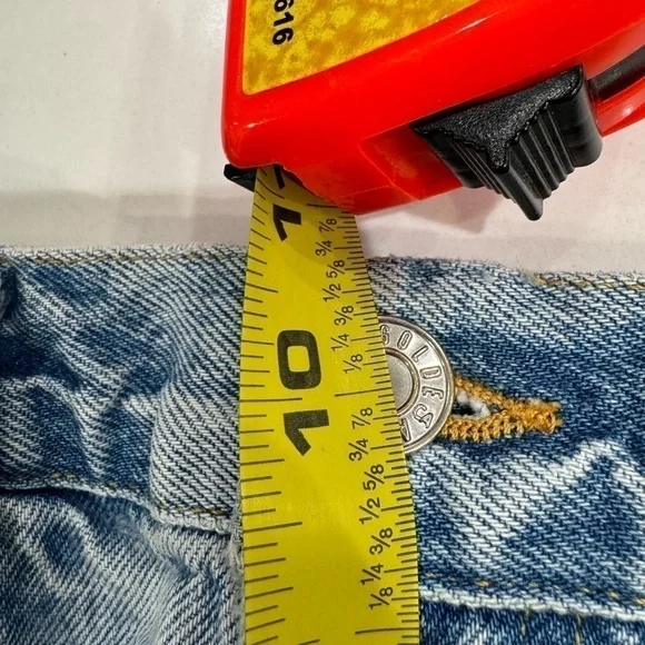 Agolde Parker Vintage Cutoff Shorts Button Fly Distressed in swampmeet size 26 - Picture 10 of 10